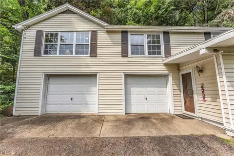 Exterior - 4723 Everett Rd, Richfield, OH 44286 photo 5 of 10