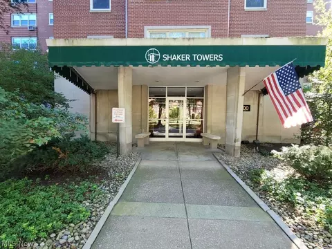 13800 Shaker Blvd #1102, Cleveland, OH 44120