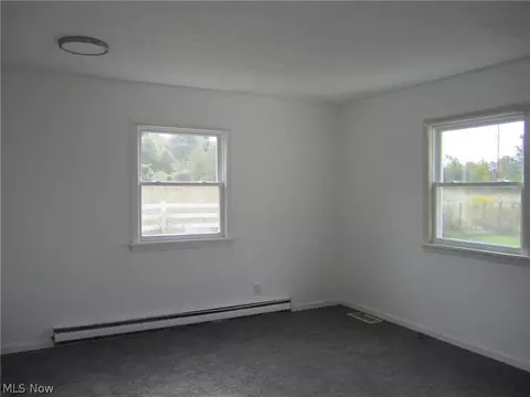 Living - 928 Eastern Rd, Doylestown, OH 44230 photo 3 of 3