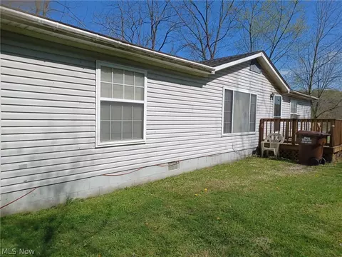 16194 Dormont Rd, East Liverpool, OH 43920