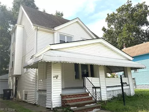 12516 Cornado Ave, Cleveland, OH 44108