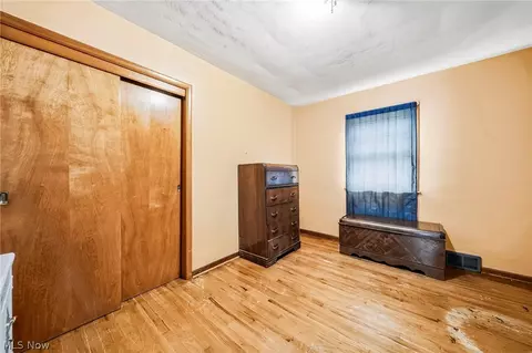 Bedroom - 1016 Treelane Dr, Ashtabula, OH 44004 photo 1 of 6