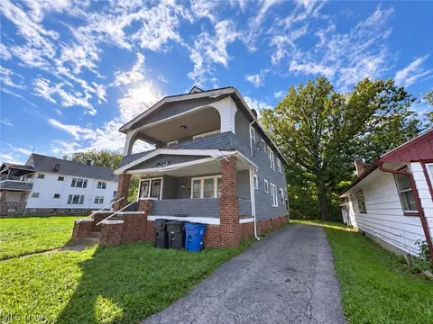 10906 Nelson Ave, Cleveland, OH 44105