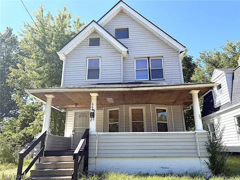 660 E 126th St, Cleveland, OH 44108