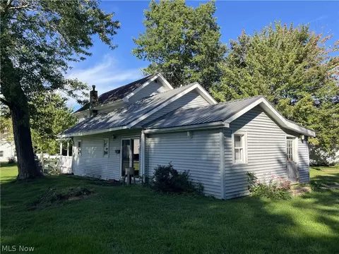 Exterior - 56 E Ashtabula St, Jefferson, OH 44047 photo 3 of 3