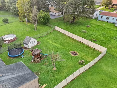 View/Area - 553 Judith Ln, Struthers, OH 44471 photo 1 of 5