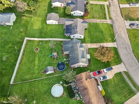 View/Area - 553 Judith Ln, Struthers, OH 44471 photo 2 of 5