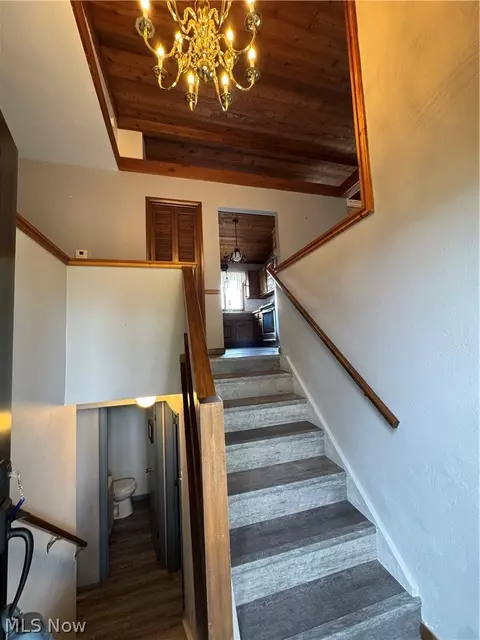 Entry Way - 52250 Sidon Rd, Dillonvale, OH 43917 photo 1 of 2