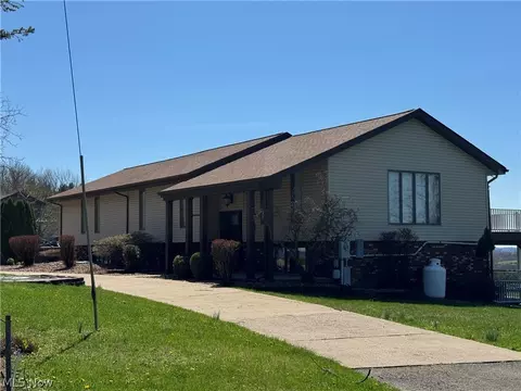 Exterior - 52250 Sidon Rd, Dillonvale, OH 43917 photo 2 of 12