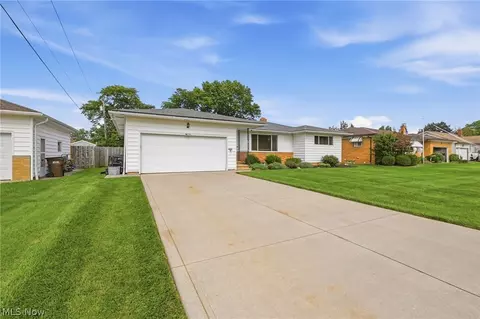 Exterior - 7930 Selwick Dr, Parma, OH 44129 photo 6 of 6