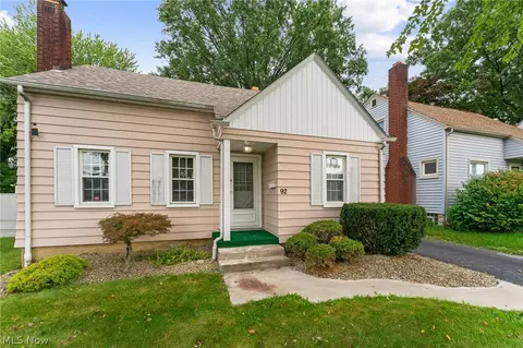 Exterior - 92 Leighton Ave, Boardman, OH 44512 photo 3 of 4