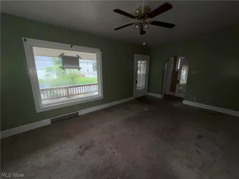 Living - 2406 Nicholas Pl NW, Canton, OH 44708 photo 3 of 5