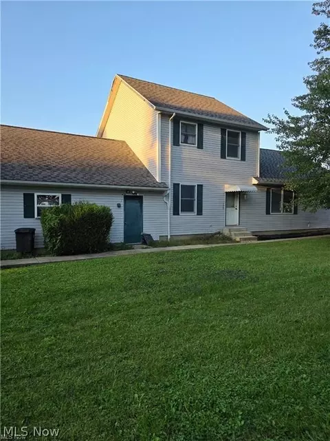 139 Meadowpark Dr, Cambridge, OH 43725