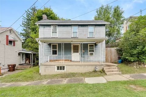 237 Ridge St, Leetonia, OH 44431