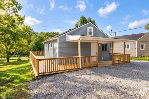 318 Elmport Ave NE, Canton, OH 44704