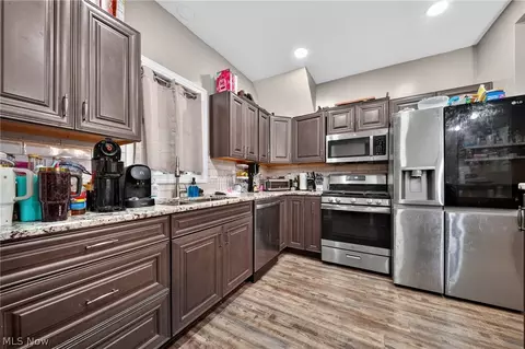 Kitchen - 1708 W 6th St, Ashtabula, OH 44004 photo 2 of 2