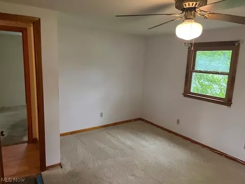 Bedroom - 13540 Nancy St, Paulding, OH 45879 photo 3 of 6