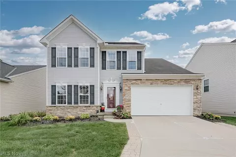 38772 Congressional Ln, Willoughby, OH 44094