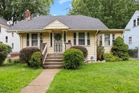 1745 Wayside Rd, Cleveland, OH 44112