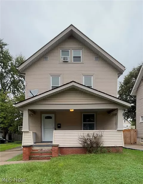 131 E Ido Ave, Akron, OH 44301