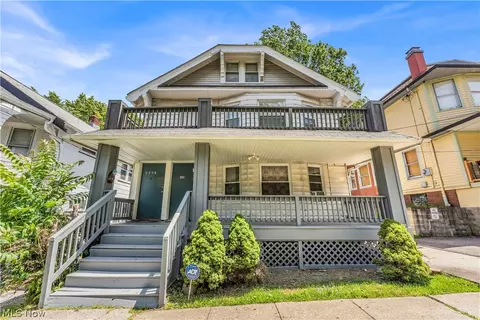 3261 W 88th St, Cleveland, OH 44102