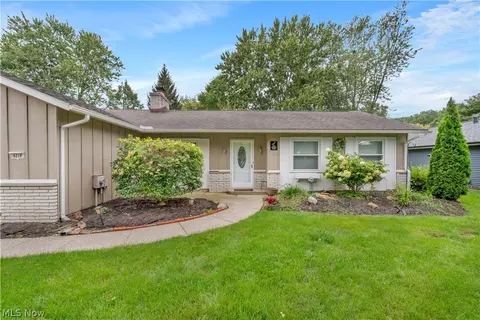 6210 Mills Creek Ln, North Ridgeville, OH 44039
