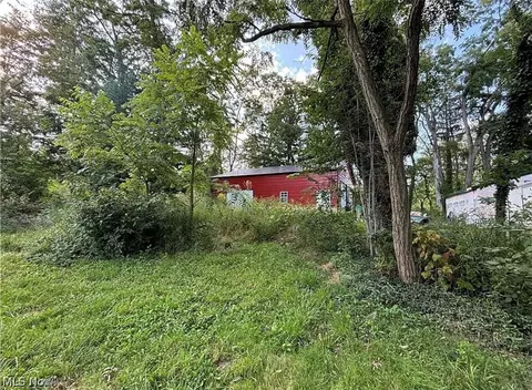7795 State Route 303, Windham, OH 44288 photo 1