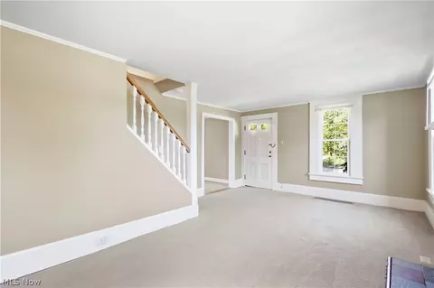 Living - 33150 Miles Rd, Solon, OH 44139 photo 3 of 6