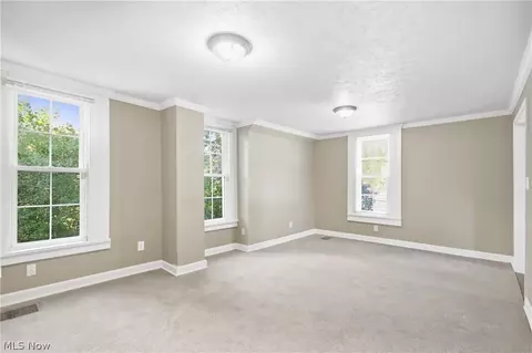 Living - 33150 Miles Rd, Solon, OH 44139 photo 5 of 6