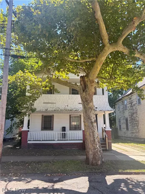 5700 Prosser Ave, Cleveland, OH 44103