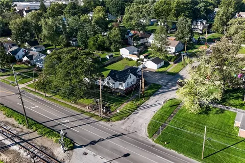 View/Area - 7004 Southern Blvd, Boardman, OH 44512 photo 4 of 11