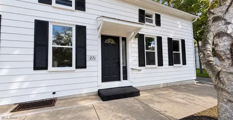 Entry Way - 27 E Main St, Lucas, OH 44843 photo 1 of 3