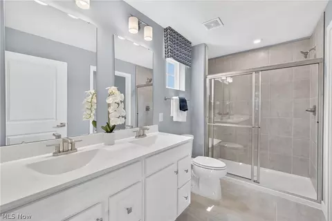 Bath - 302 Ridgewater Dr, Elyria, OH 44035 photo 1 of 1