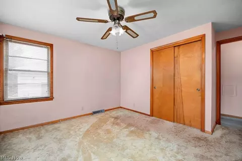Bedroom - 124 Yunker Ct, Elyria, OH 44035 photo 4 of 9