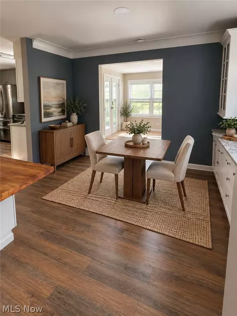 Dining - 90 E 207th St, Euclid, OH 44123 photo 1 of 1