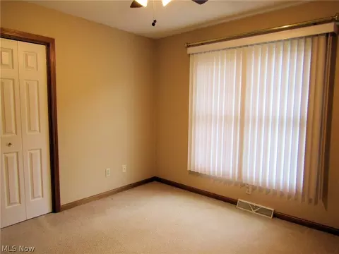 Bedroom - 7862 Walnut St #B, Boardman, OH 44512 photo 3 of 4