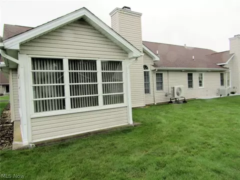 Exterior - 7862 Walnut St #B, Boardman, OH 44512 photo 5 of 6