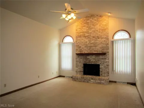 Living - 7862 Walnut St #B, Boardman, OH 44512 photo 2 of 4