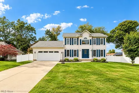7714 Lucretia Ct, Mentor, OH 44060