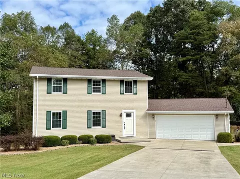 114 Shady Ln, Marietta, OH 45750
