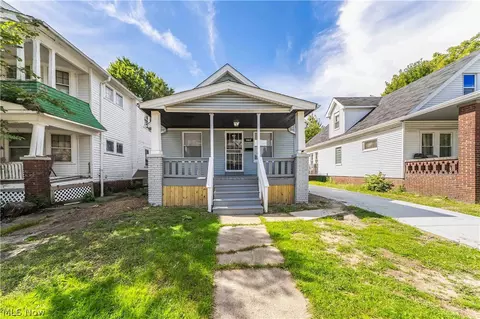 1462 E 173rd St, Cleveland, OH 44110