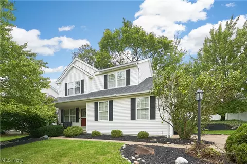 4939 Gateway Dr, Medina, OH 44256
