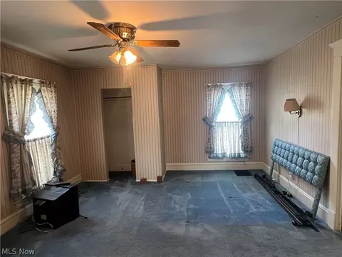 Bedroom - 1512 Ohio Ave, Ashtabula, OH 44004 photo 3 of 5