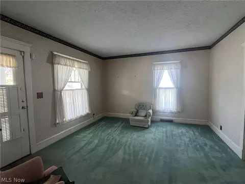 Living - 1512 Ohio Ave, Ashtabula, OH 44004 photo 1 of 1