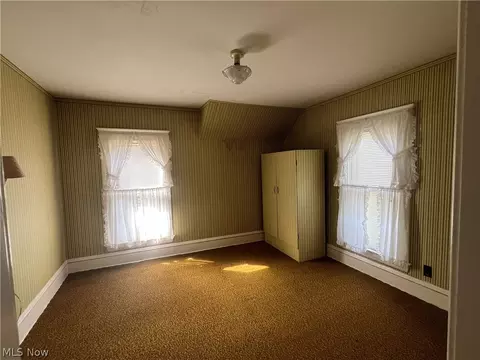 Bedroom - 1512 Ohio Ave, Ashtabula, OH 44004 photo 1 of 5