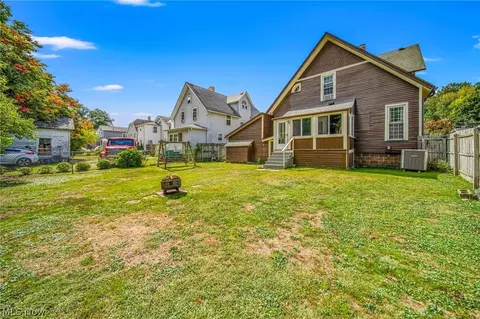 Exterior - 165 S Eagle St, Geneva, OH 44041 photo 5 of 7