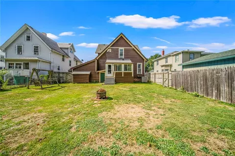 Exterior - 165 S Eagle St, Geneva, OH 44041 photo 6 of 7