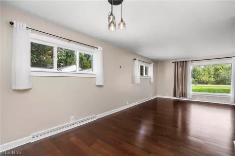 Living - 6860 Murray Ridge Rd, Elyria, OH 44035 photo 6 of 6