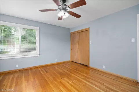 Bedroom - 6860 Murray Ridge Rd, Elyria, OH 44035 photo 3 of 8