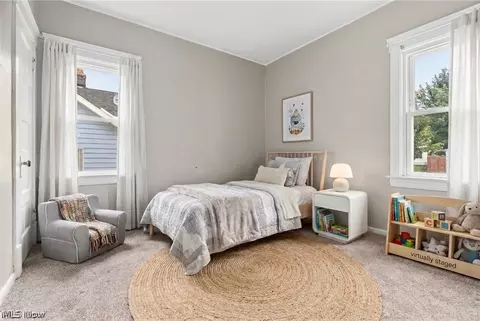 Bedroom - 287 E 248th St, Euclid, OH 44123 photo 2 of 4